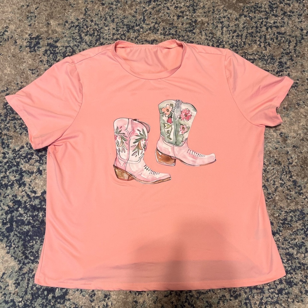 SHEIN Pink Cowgirl Boots Graphic Tee Women's XL - Picture 2 of 4